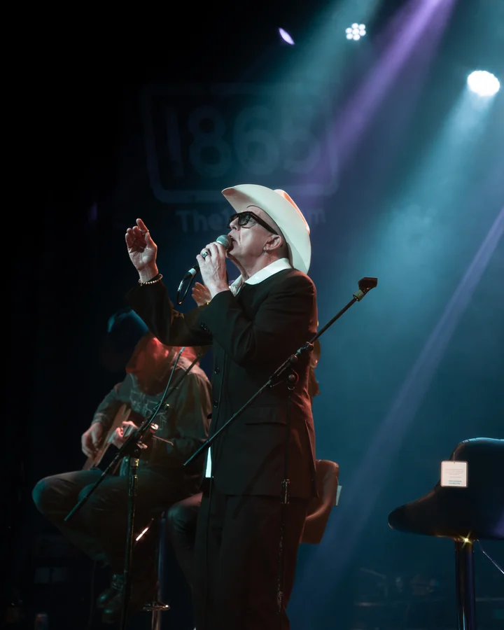 Alabama 3 performing at The 1865, Southampton — concert photograph 3