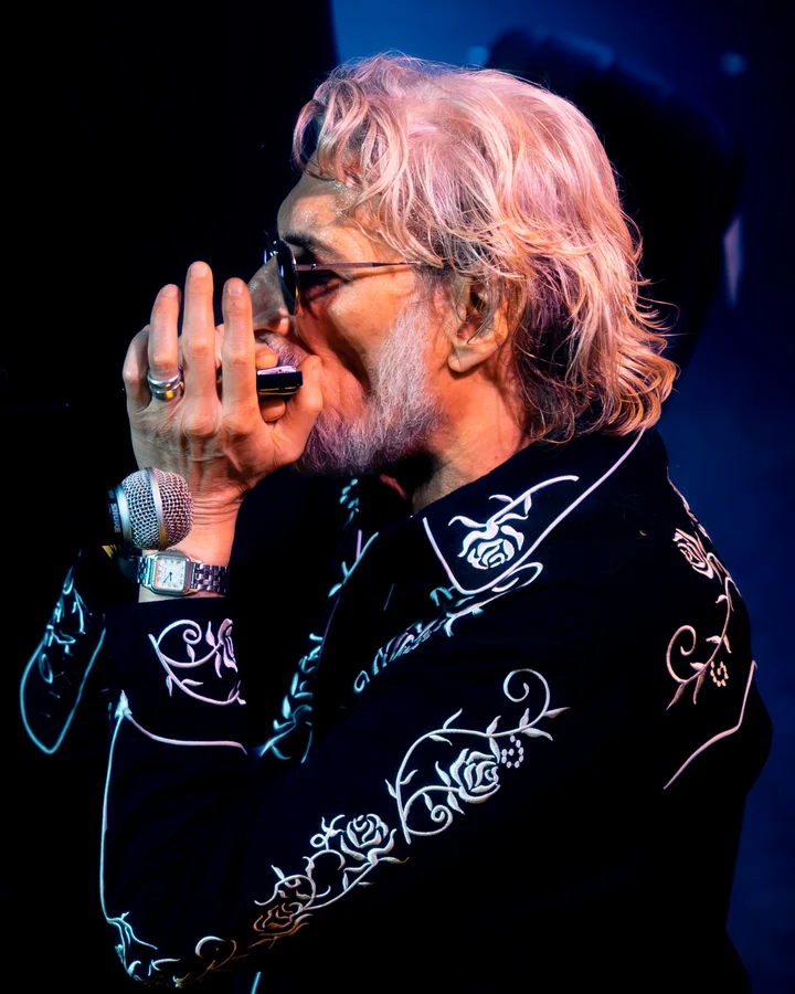 Alabama 3 performing at The 1865, Southampton — concert photograph 8